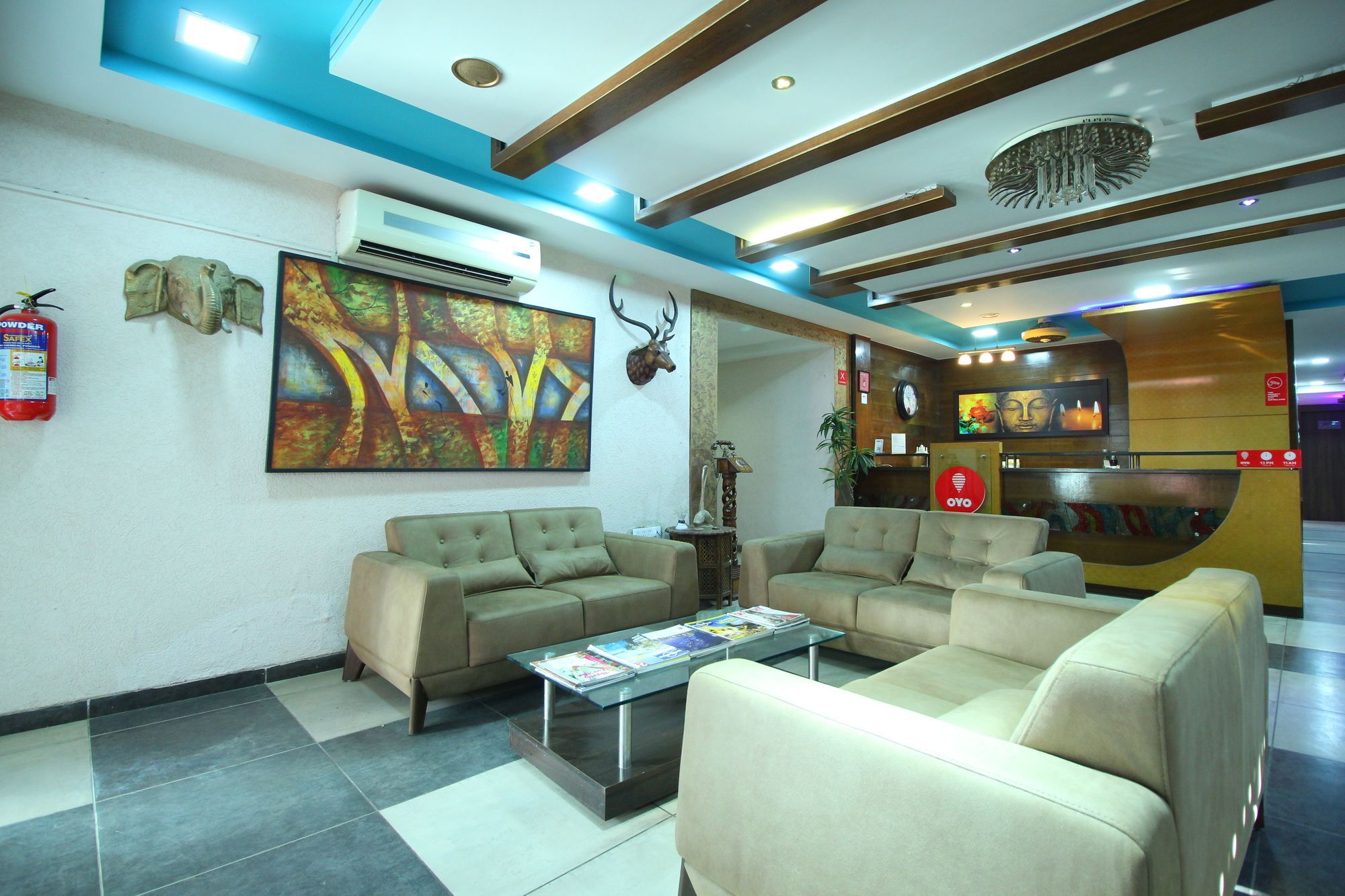 Oyo 4161 Hotel Shailly Inn Ahmedabad Exterior foto