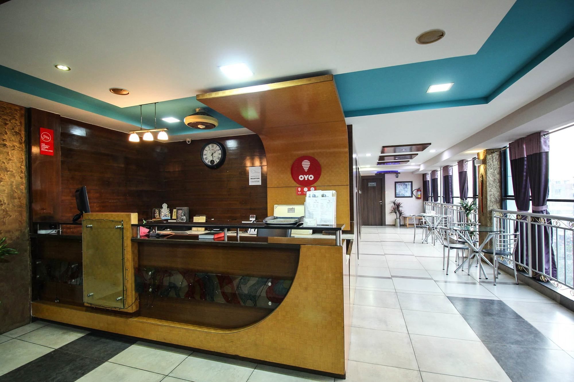 Oyo 4161 Hotel Shailly Inn Ahmedabad Exterior foto